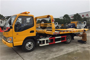 张掖哪里有拖车服务