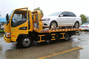 张掖附近拖车救援24小时服务热线
